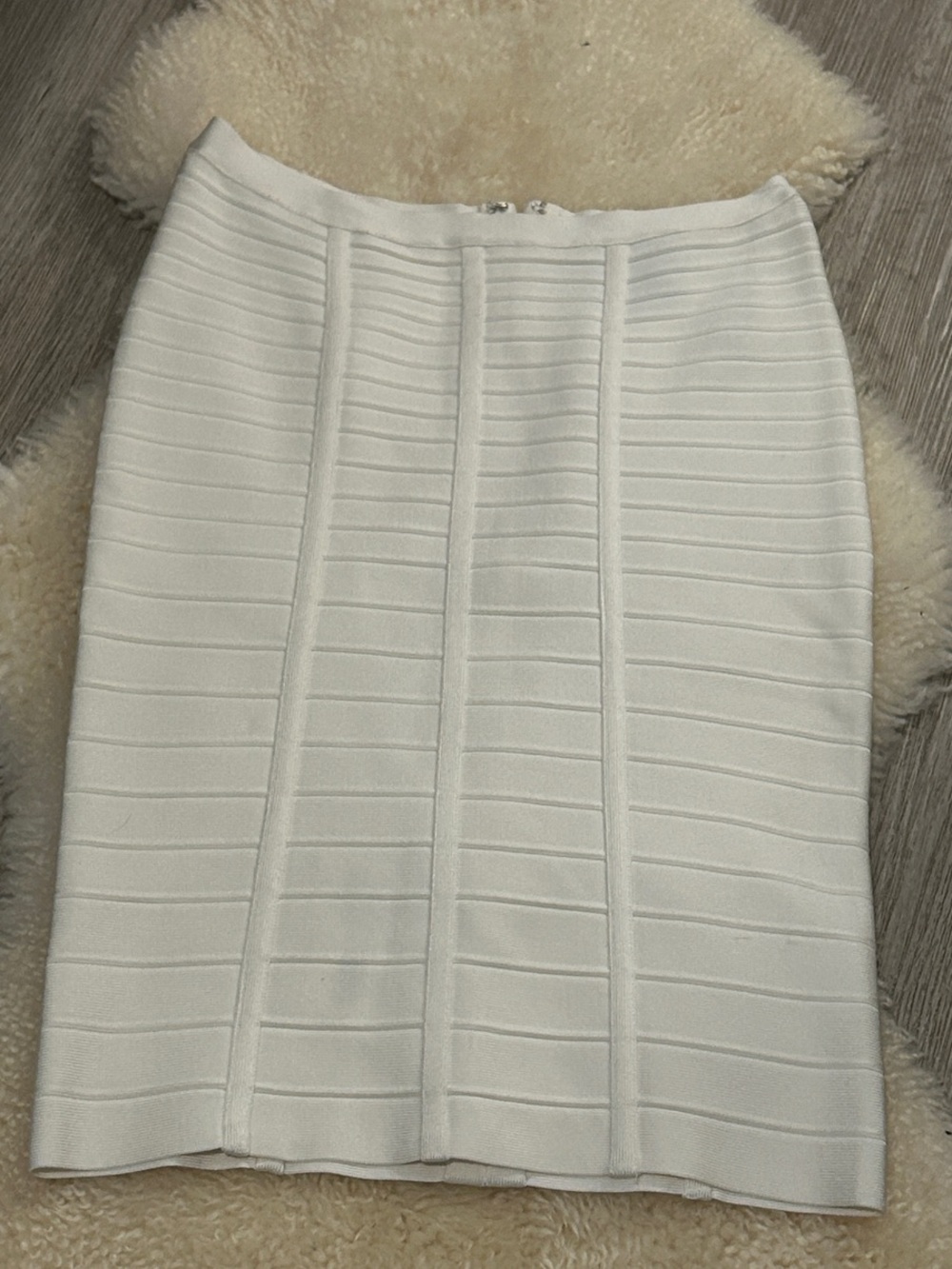 DESIGNER Herve Leger Alabaster Bandage Pencil Skirt Size L